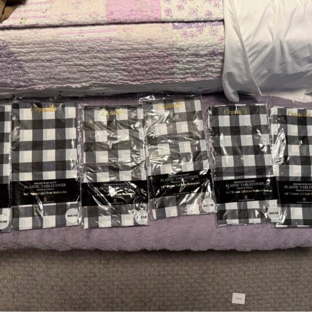 Crown Black and White Checkered Table Cover